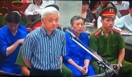 Bị chối bỏ, bầu Kiên vẫn nhấn mạnh tình bạn với bầu Long